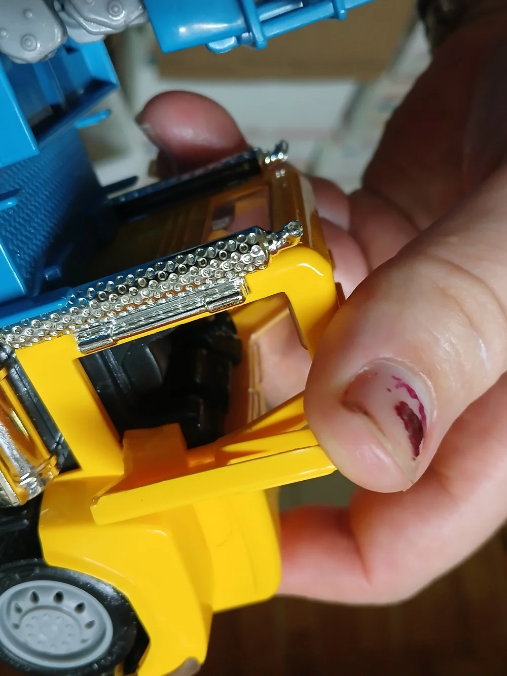 toy is a Driven by Battat Micro Series Scissor Lift Truck.